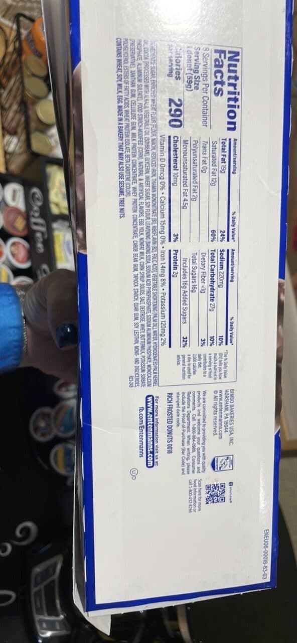 Entenmann's RICH FROSTED DONUTS packshot