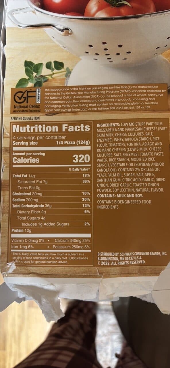 Freschetta Four Cheese Pizza packshot