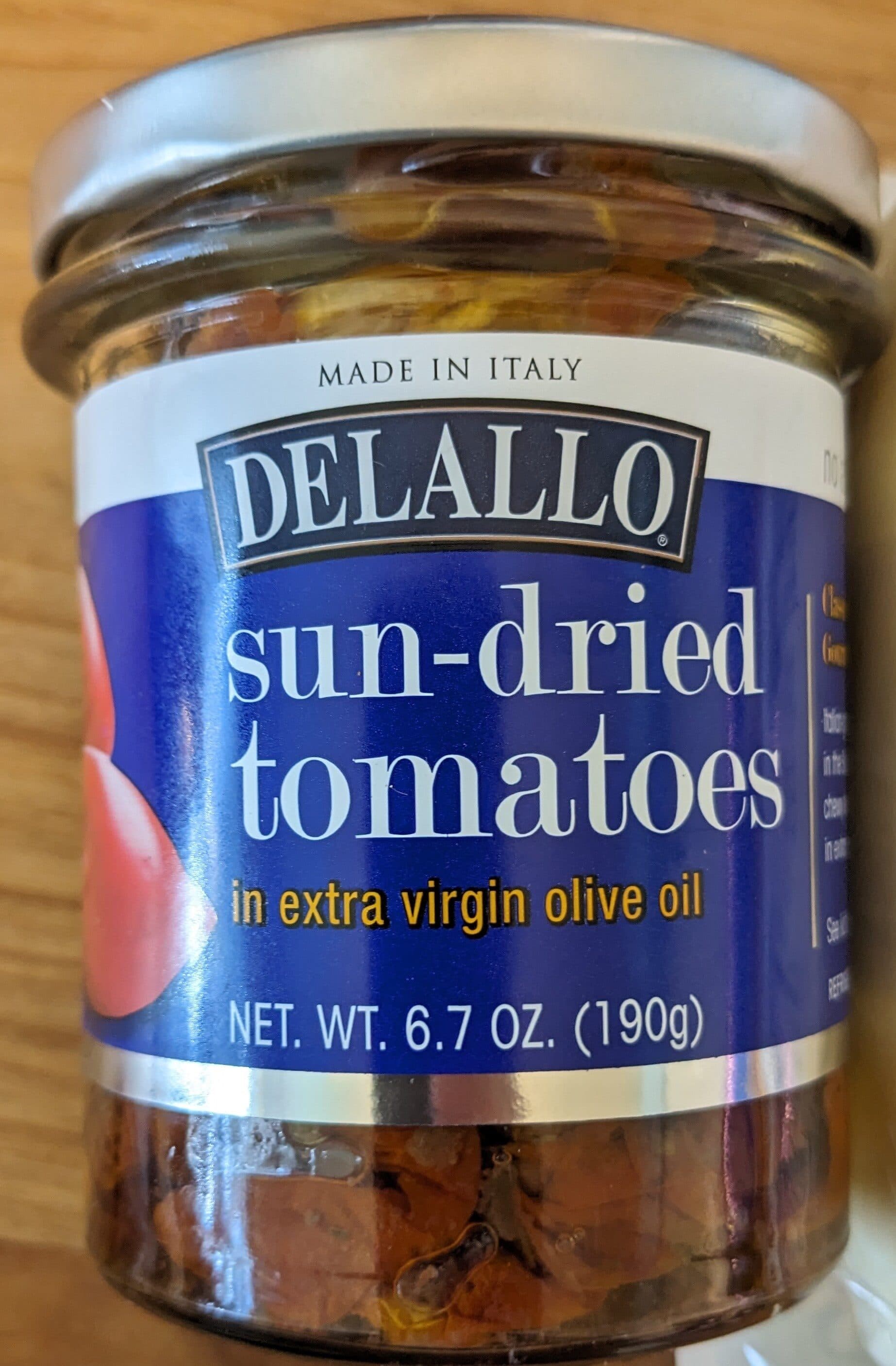 Delallo Sun-Dried Tomatoes In Extra Virgin Olive Oil packshot