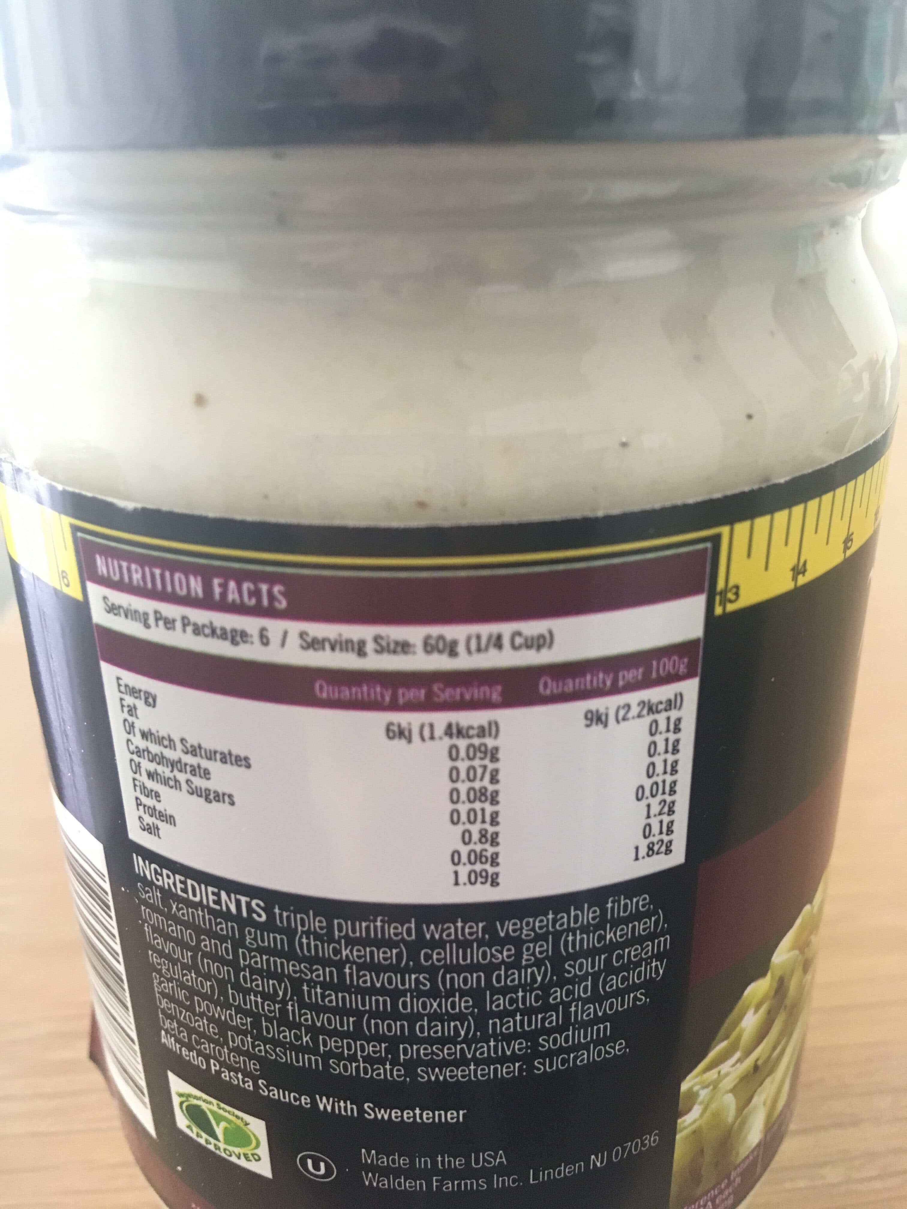 Walden Farms Alfredo Pasta Sauce packshot
