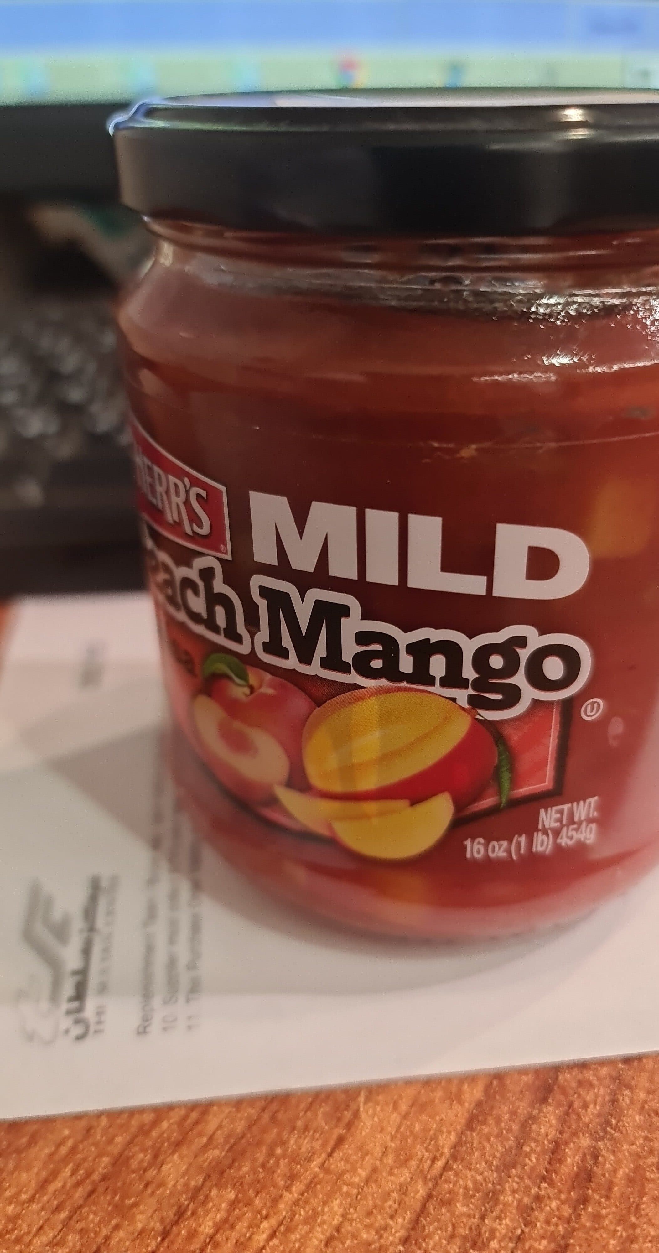 Herr's Peach Mango Salsa packshot
