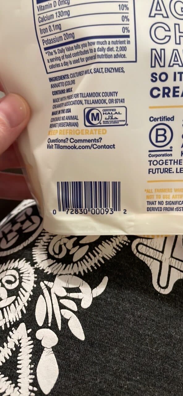 Tillamook MEDIUM CHEDDAR packshot