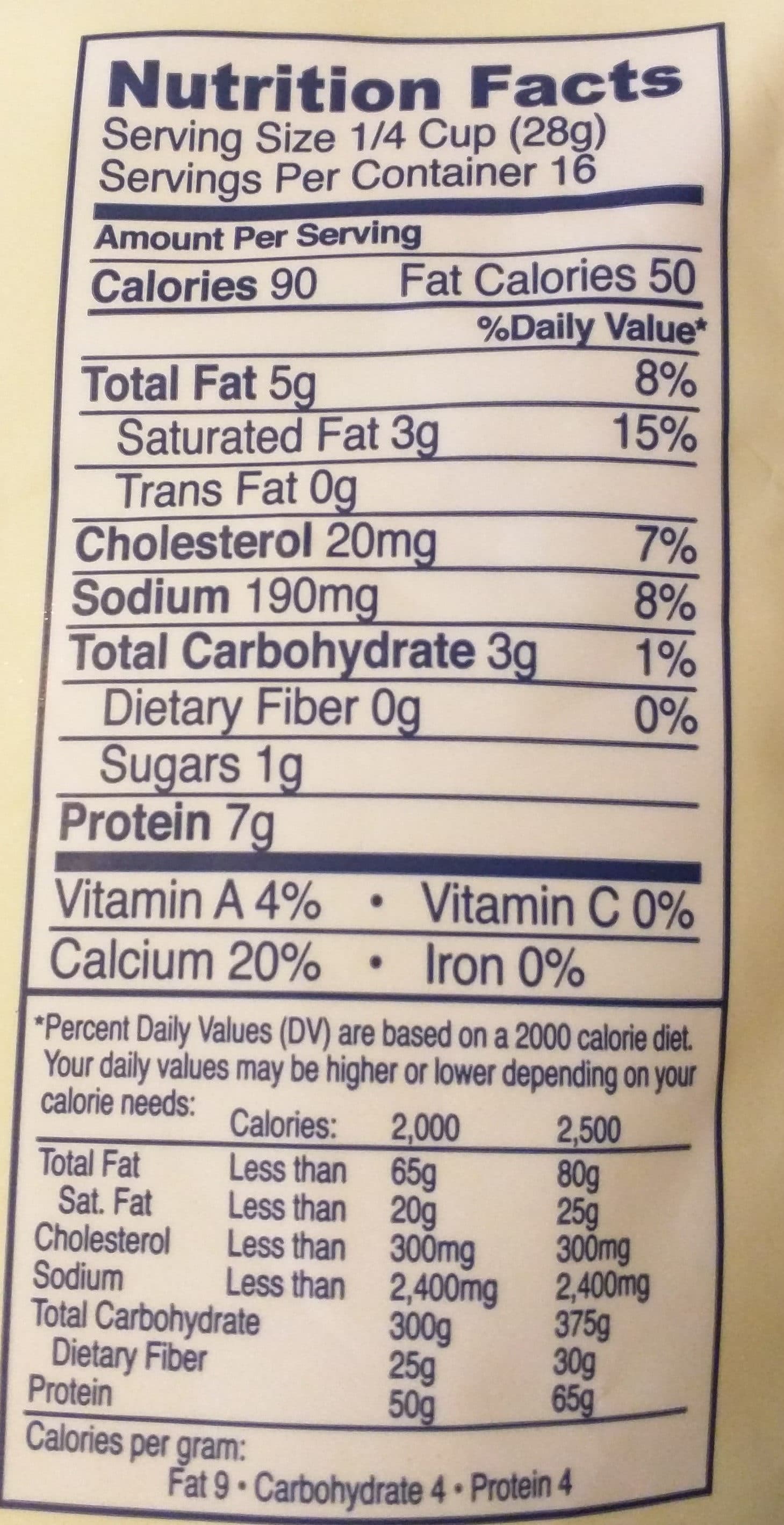Tillamook Farmstyle Cut Mozzarella Shredded Cheese packshot