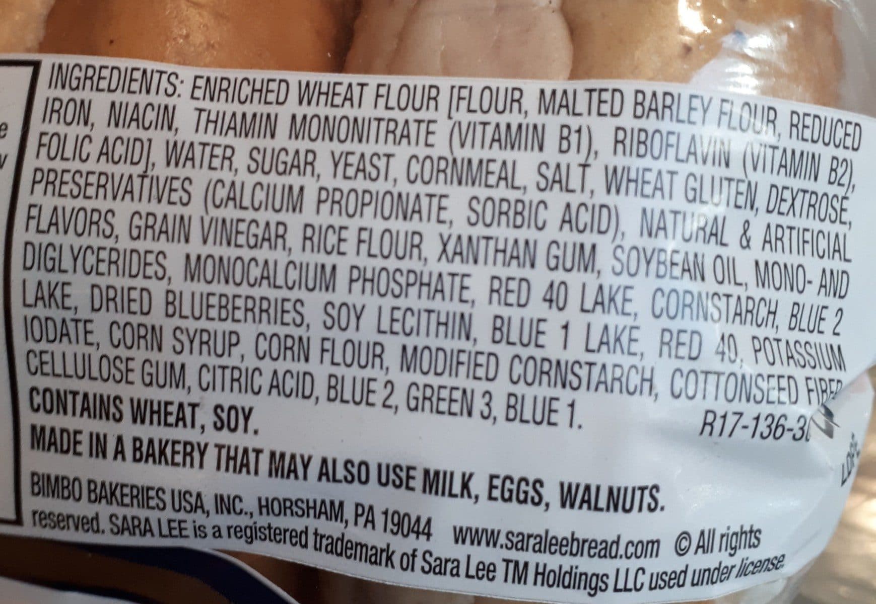 Sara Lee Blueberry flavored deluxe bagels, blueberry packshot