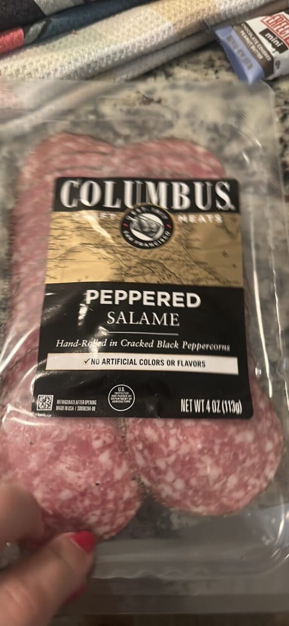 Columbus Peppered Salame packshot