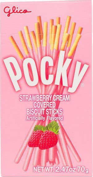Glico Pocky strawberry cream covered biscuit sticks packshot