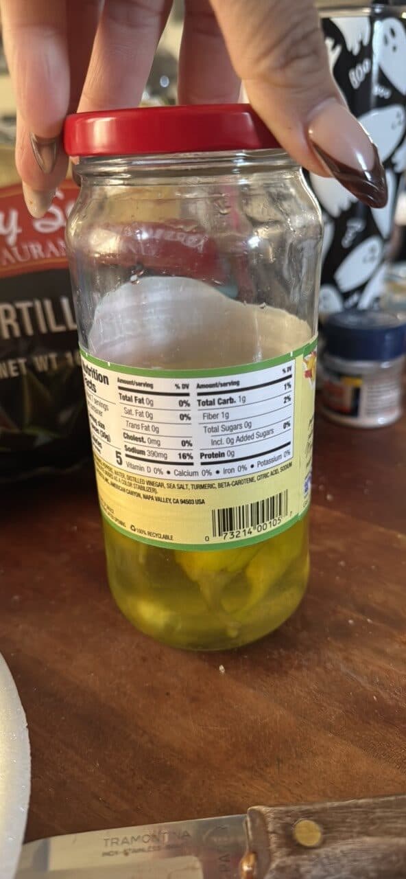 Mezzetta Golden Greek Peperoncini (Pickled) packshot