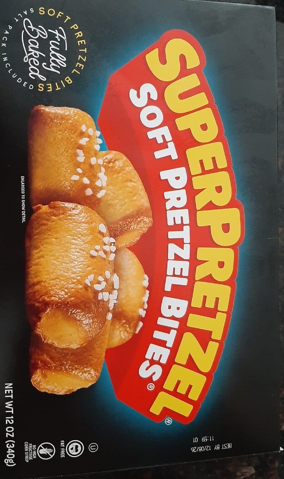 J&J Snack Foods Corp Super pretzels soft pretzels packshot