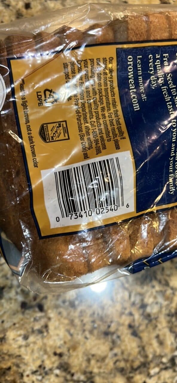 Oroweat Country Style Buttermilk Bread packshot