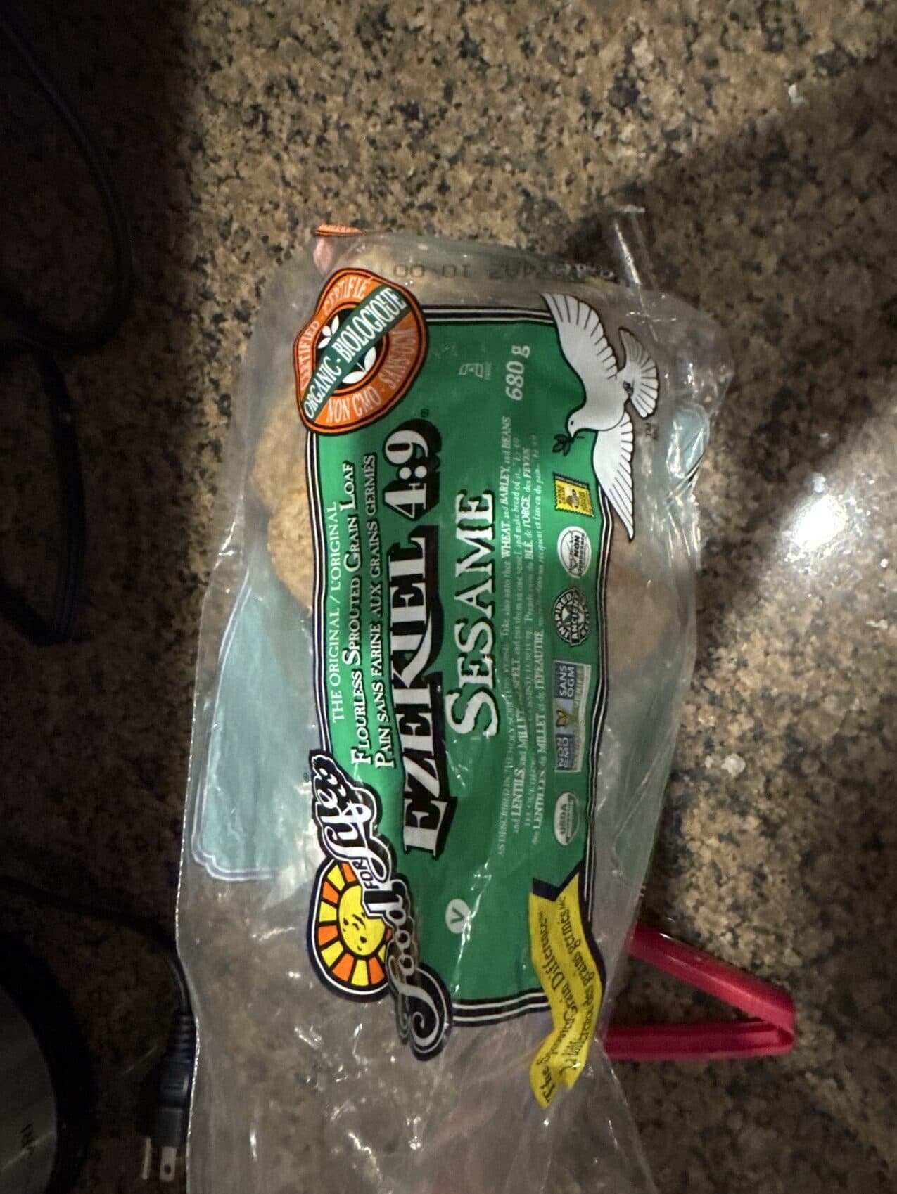 Food For Life Ezekiel 4:9 Sesame Flourless Sprouted Grain Bread packshot