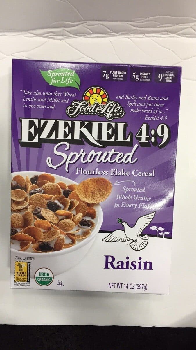 Food For Life Ezekiel 4:9, Raisin Sprouted Flourless Flake Cereal packshot
