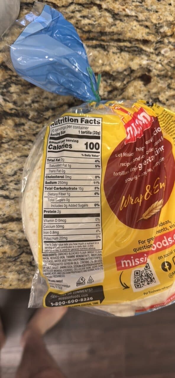 Mission Extra Fluffy Fajita Flour Tortillas packshot
