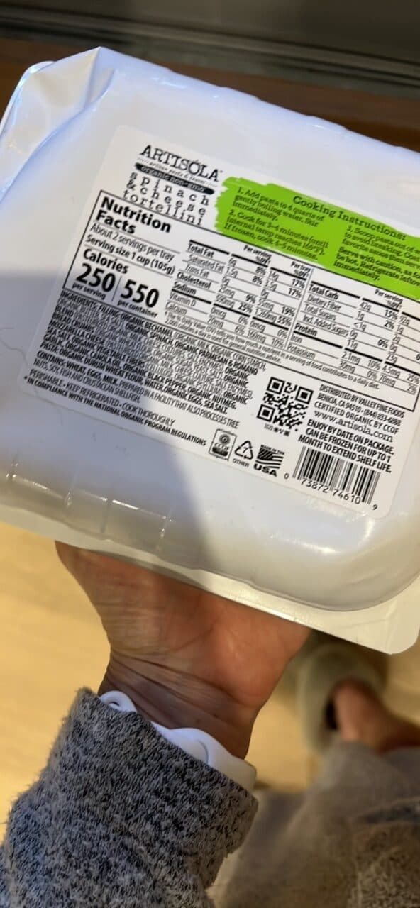 ARTISOLA spinach & cheese tortellini packshot