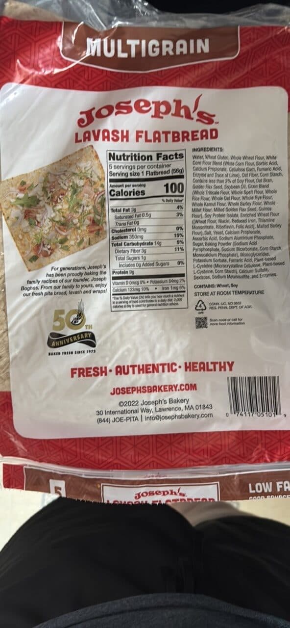 Joseph's Lavash Flatbread packshot