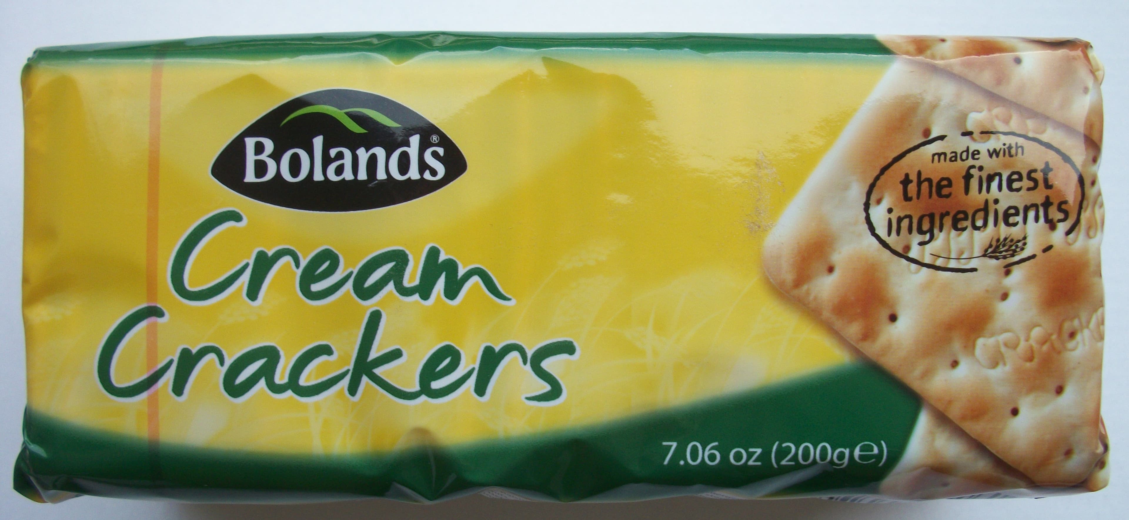 Bolands Cream Crackers packshot