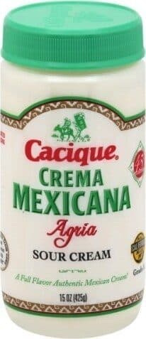 Cacique Sour Cream packshot