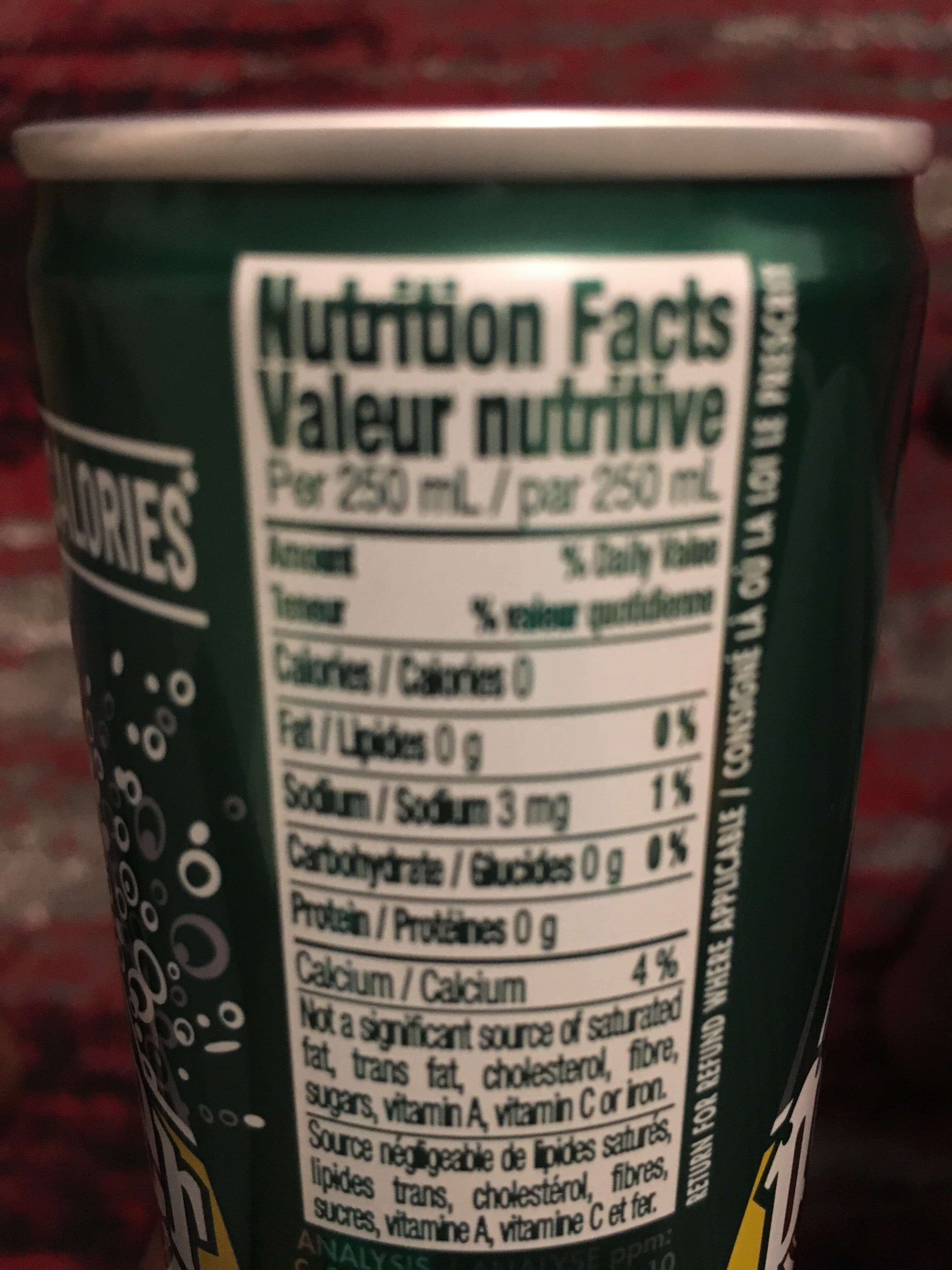 Perrier Perrier Natural Sparkling Water - Regular (30X250ML) packshot