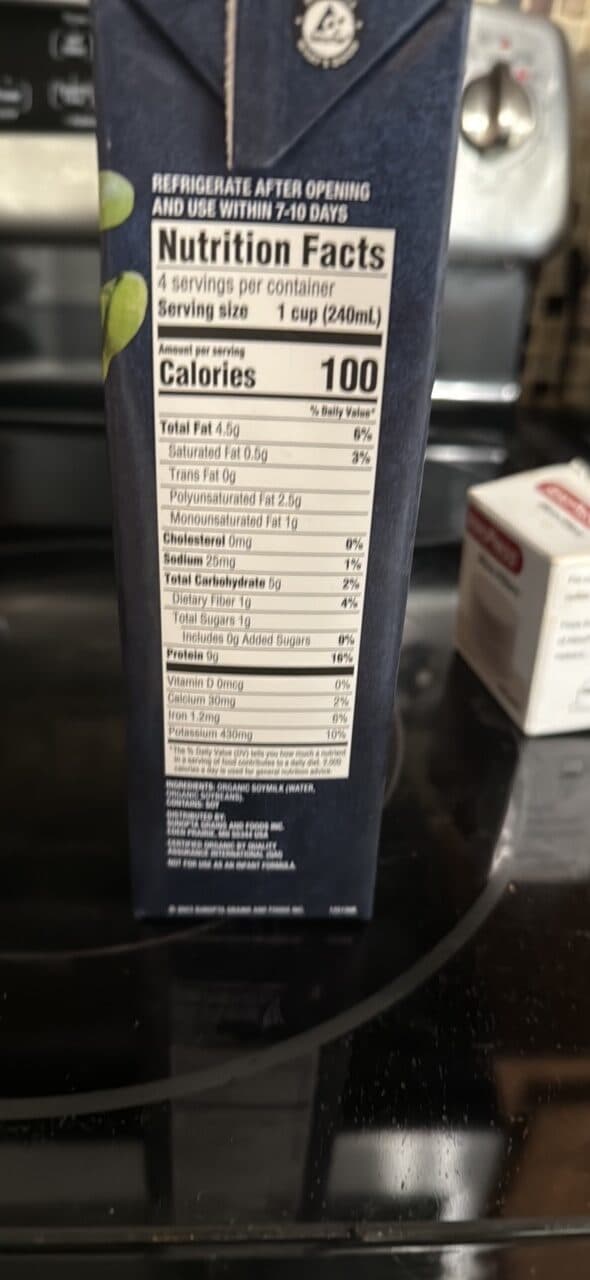 West Life Organic Unsweetened Soymilk Plain packshot