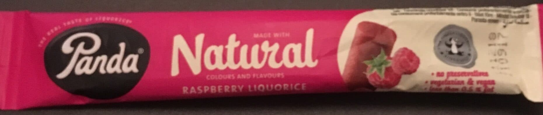Panda Raspberry licorice bar packshot
