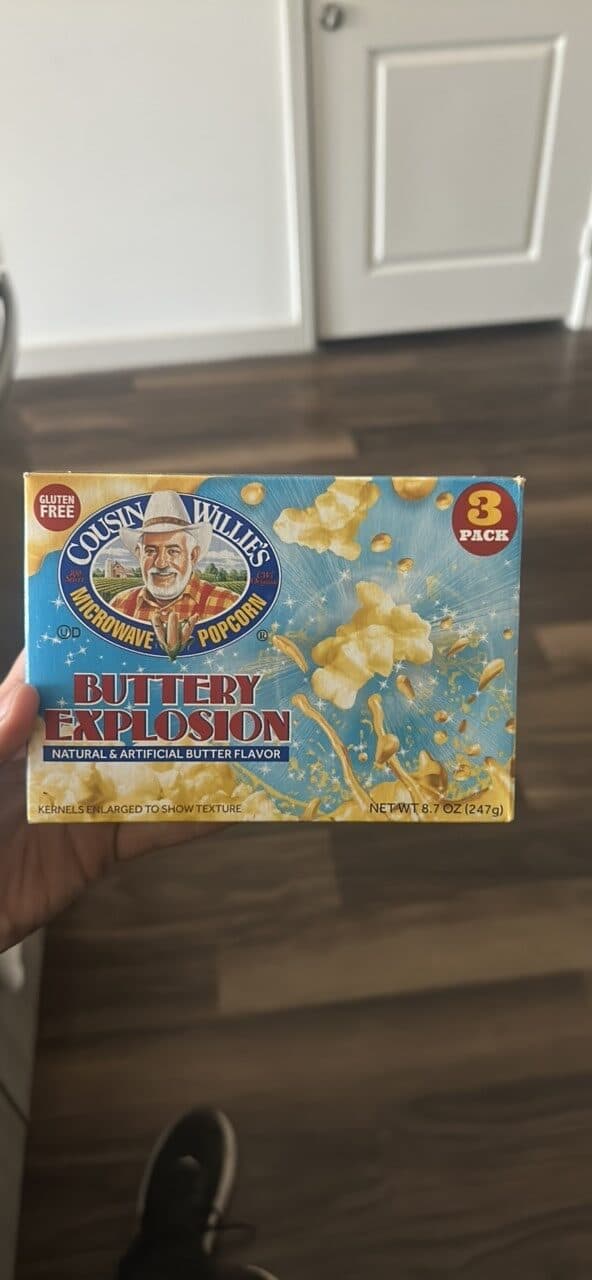 Cousin Willie's Microwave Popcorn Buttery Explosion Natural & Artificial Butter Flavor packshot