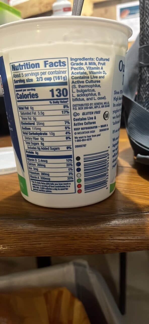 Mountain High Original Whole Milk Plain packshot