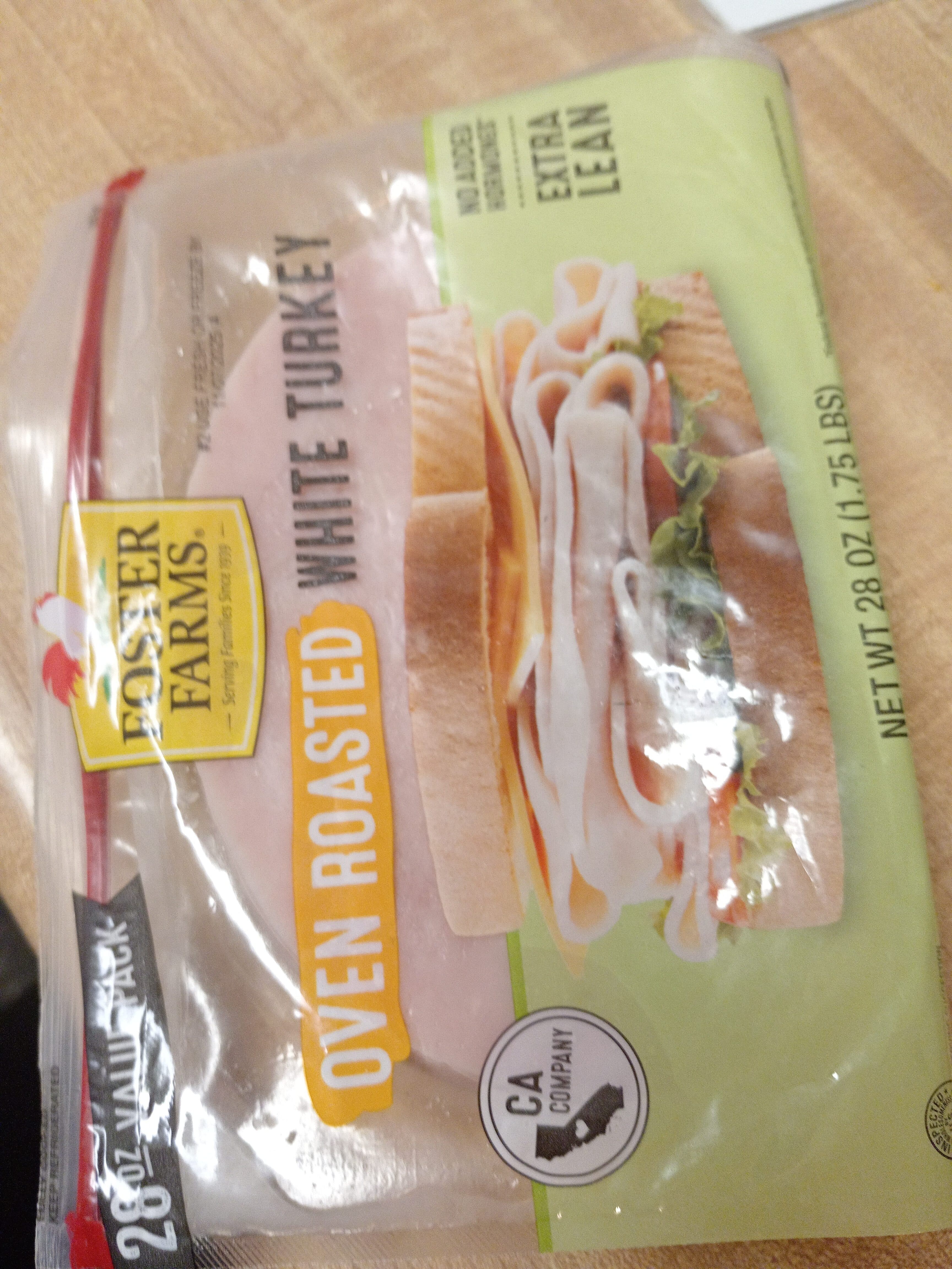 Foster Farms Premium Thin Sliced Oven Roasted White Turkey packshot