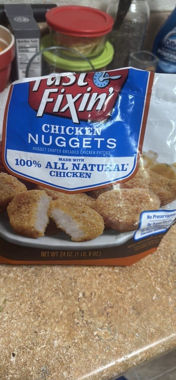 Fast Fixin' CHICKEN NUGGETS packshot