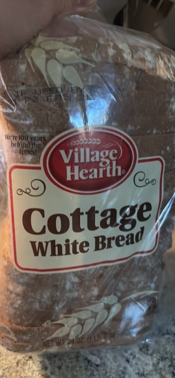 Village Hearth Cottage White Bread packshot