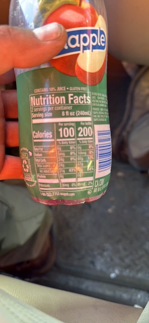 snapple snapple apple packshot