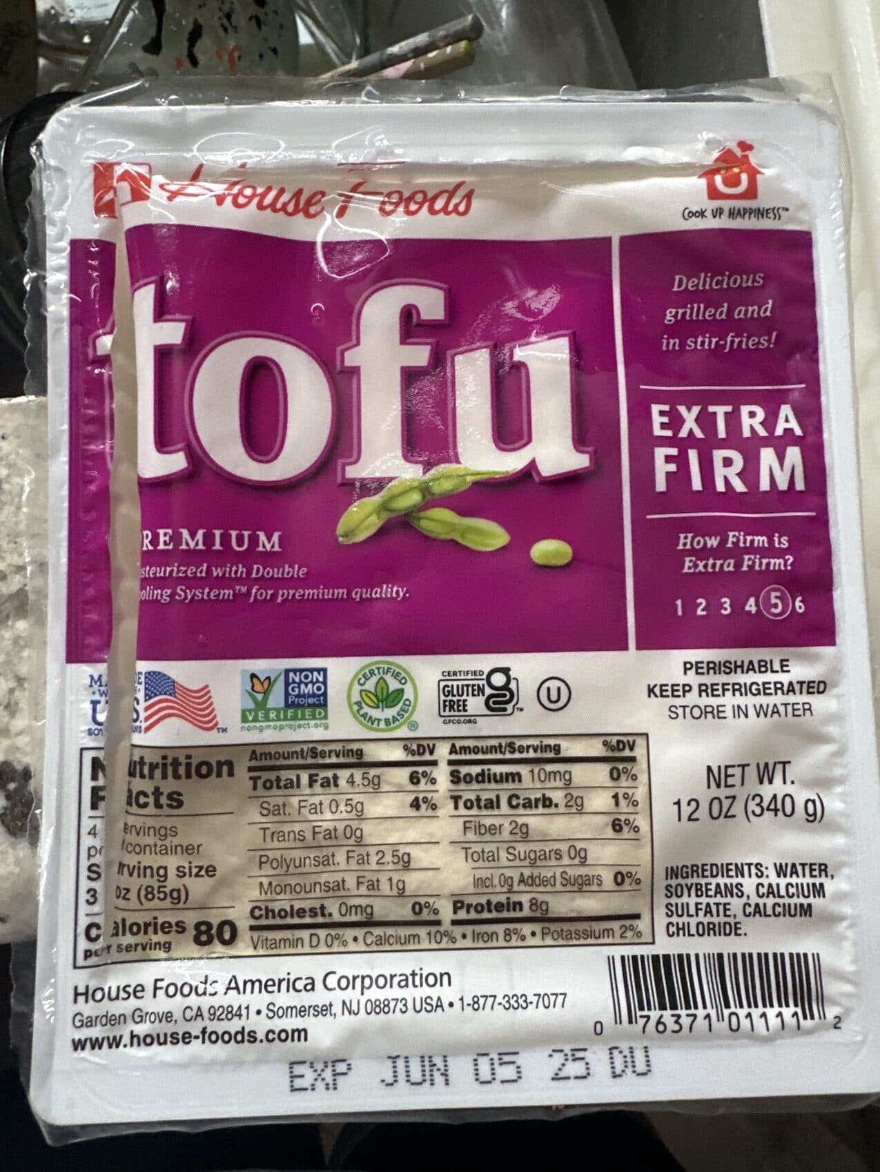 House Foods America Corporation Premium Tofu Extra Firm packshot