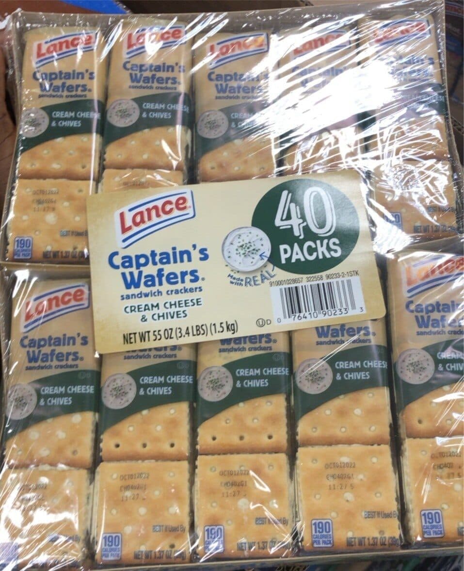 Lance Captain’s Wafers cream Cheese and Chives packshot