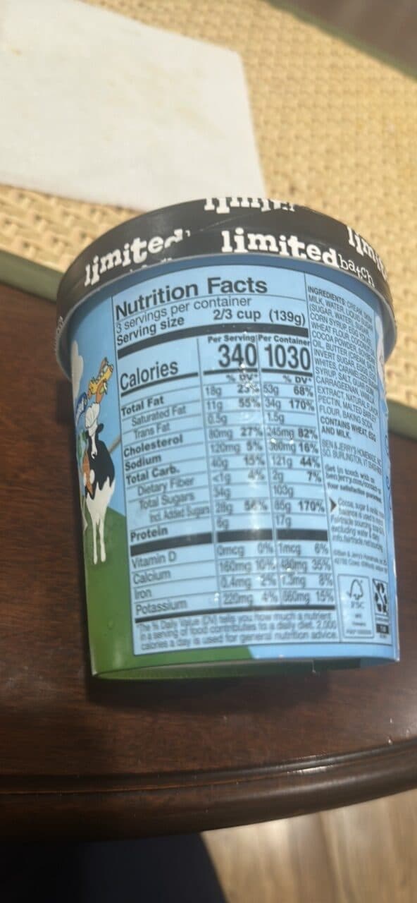 Ben & Jerry's Fudgy Flan packshot