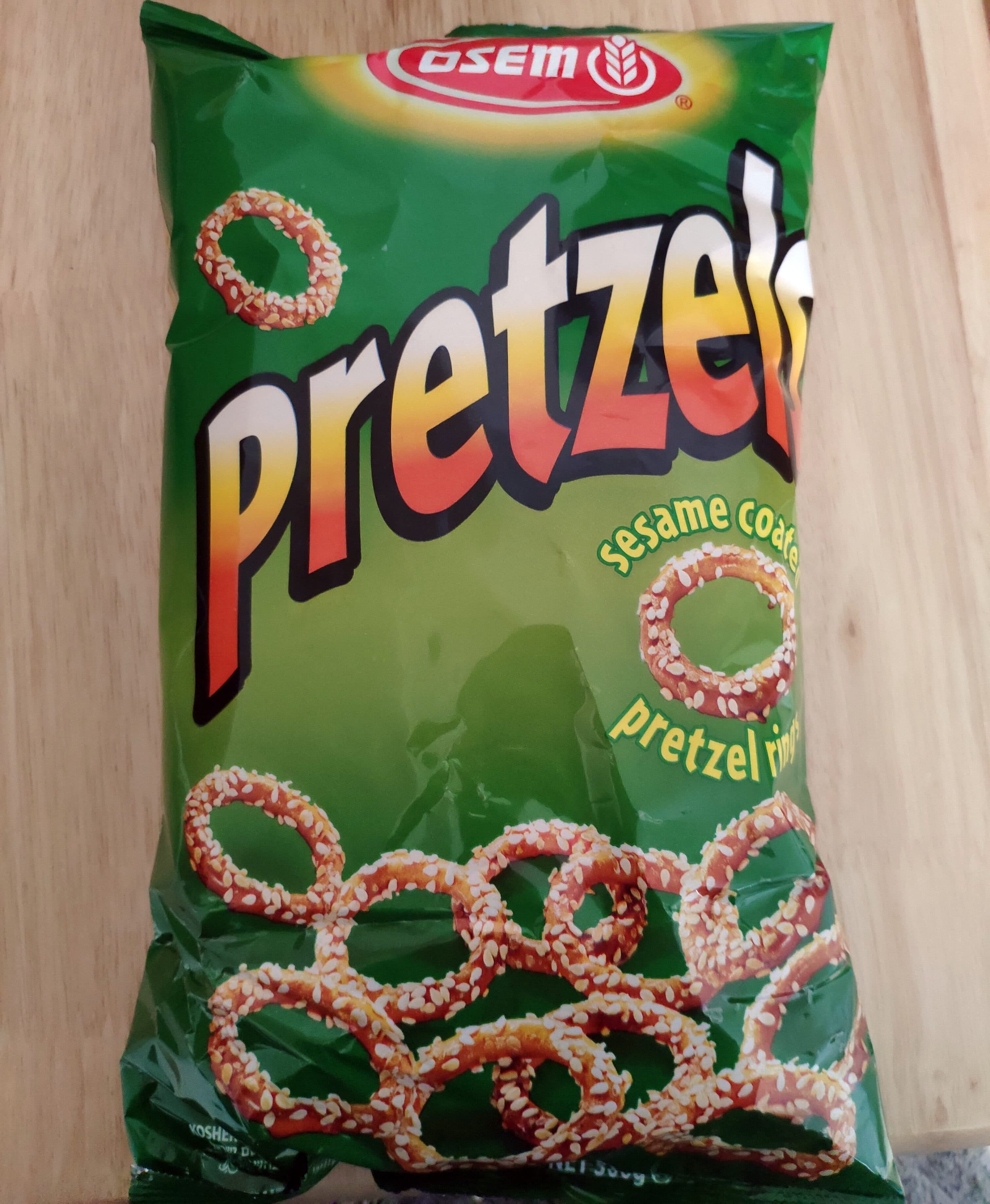Osem Pretzels packshot