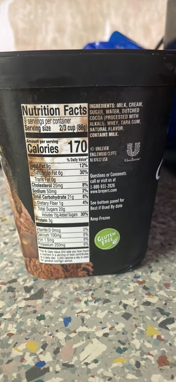 Breyers Ice Cream packshot