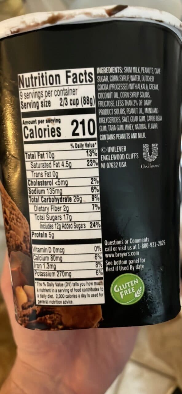 Breyers Chocolate Peanut Butter Frozen Dairy Dessert packshot