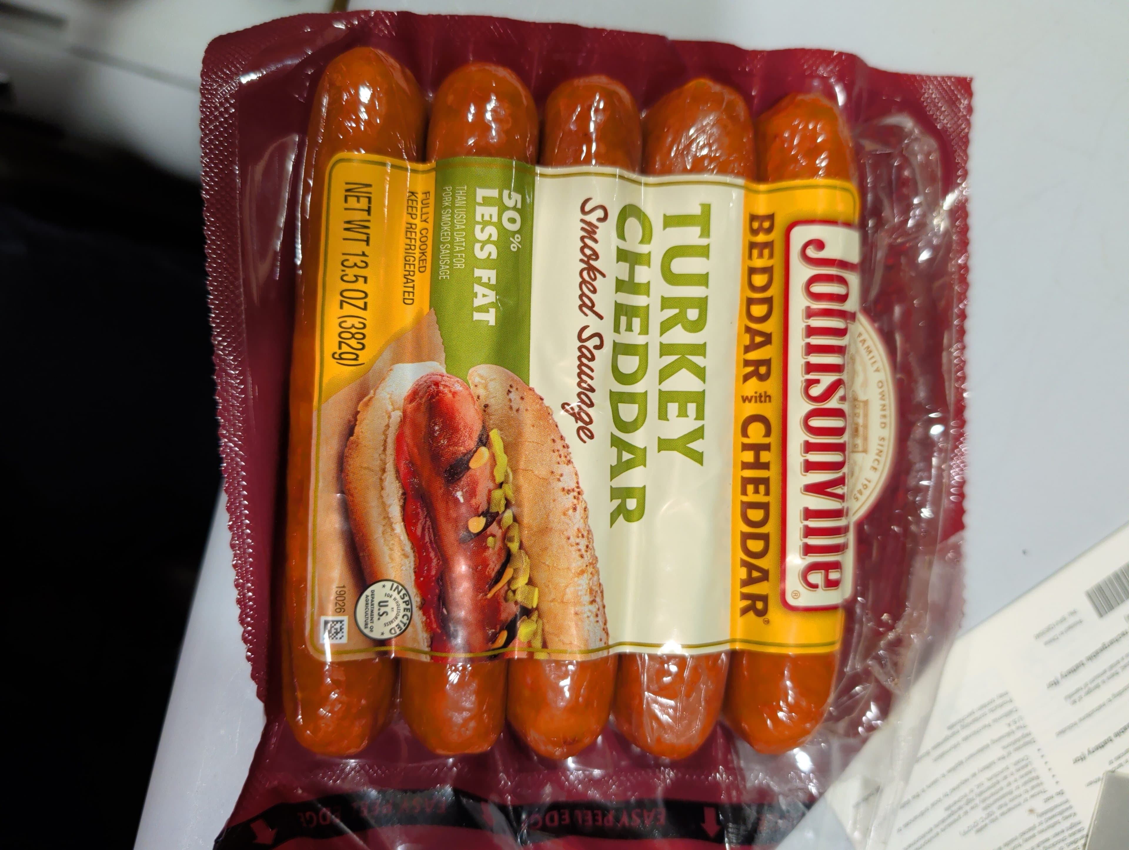 Johnsonville Turkey Cheddar Smoked Sausage packshot