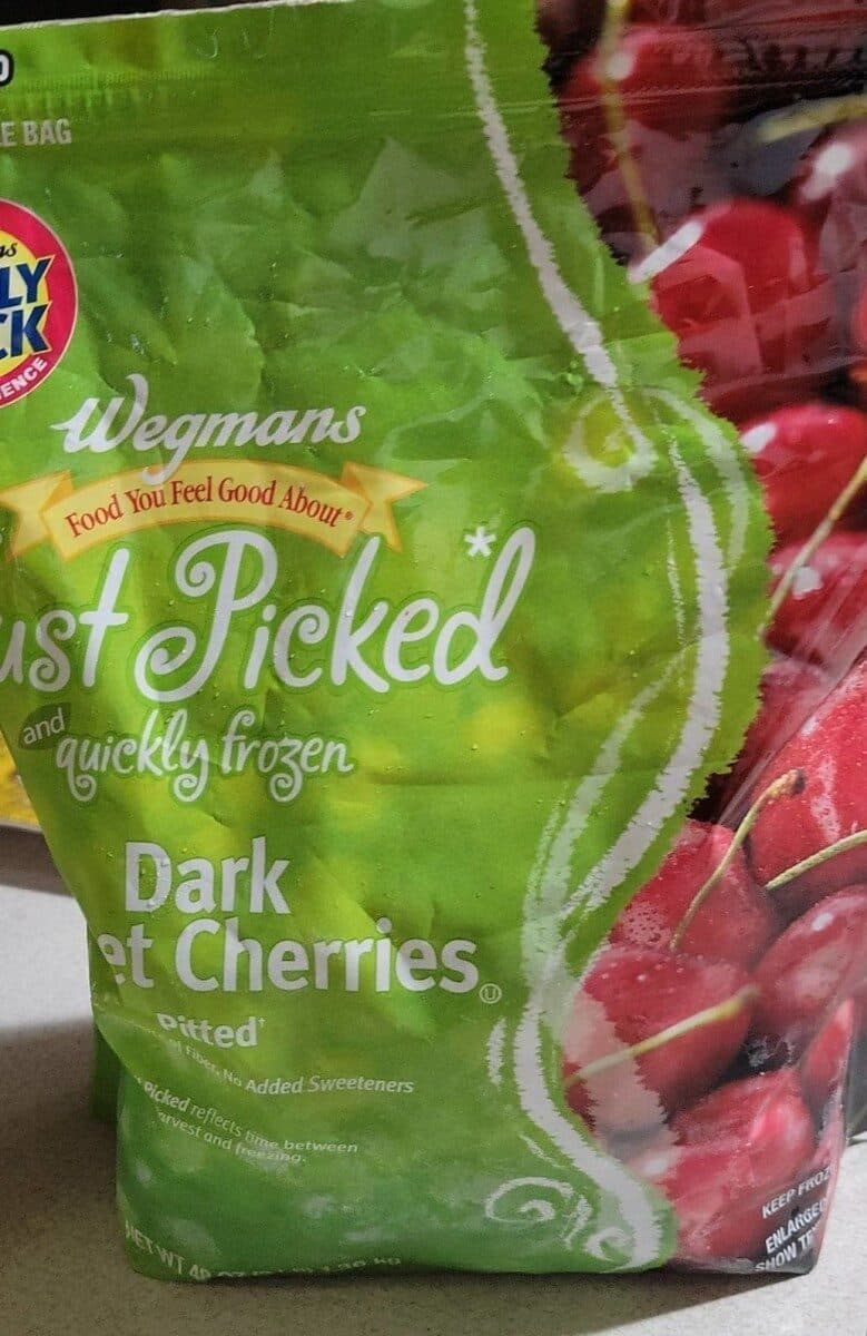 Wegmans Frozen Dark Sweet Cherries packshot