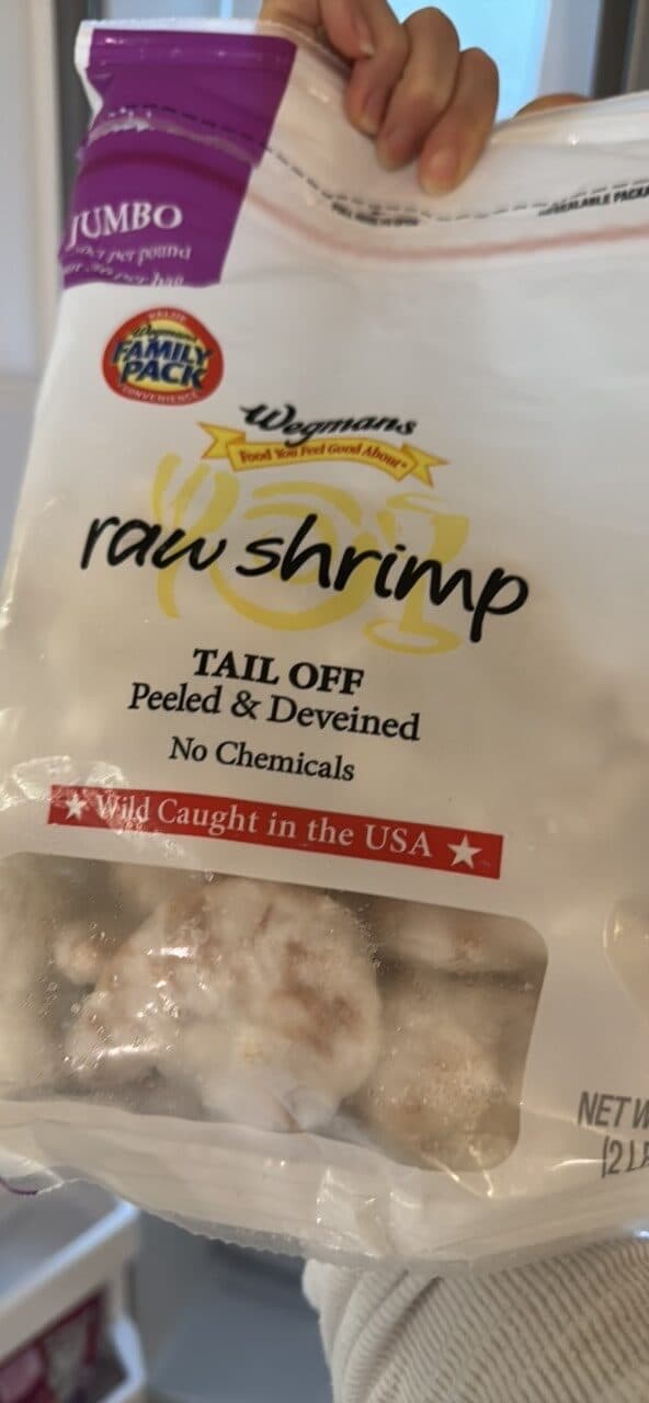 Wegmans raw shrimp packshot