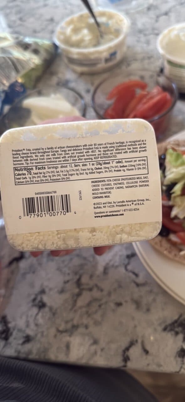 Président Feta Crumbles packshot