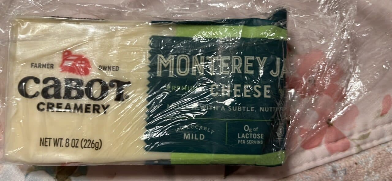 CABOT CREAMERY MONTEREY JACK NATURAL CHEESE packshot