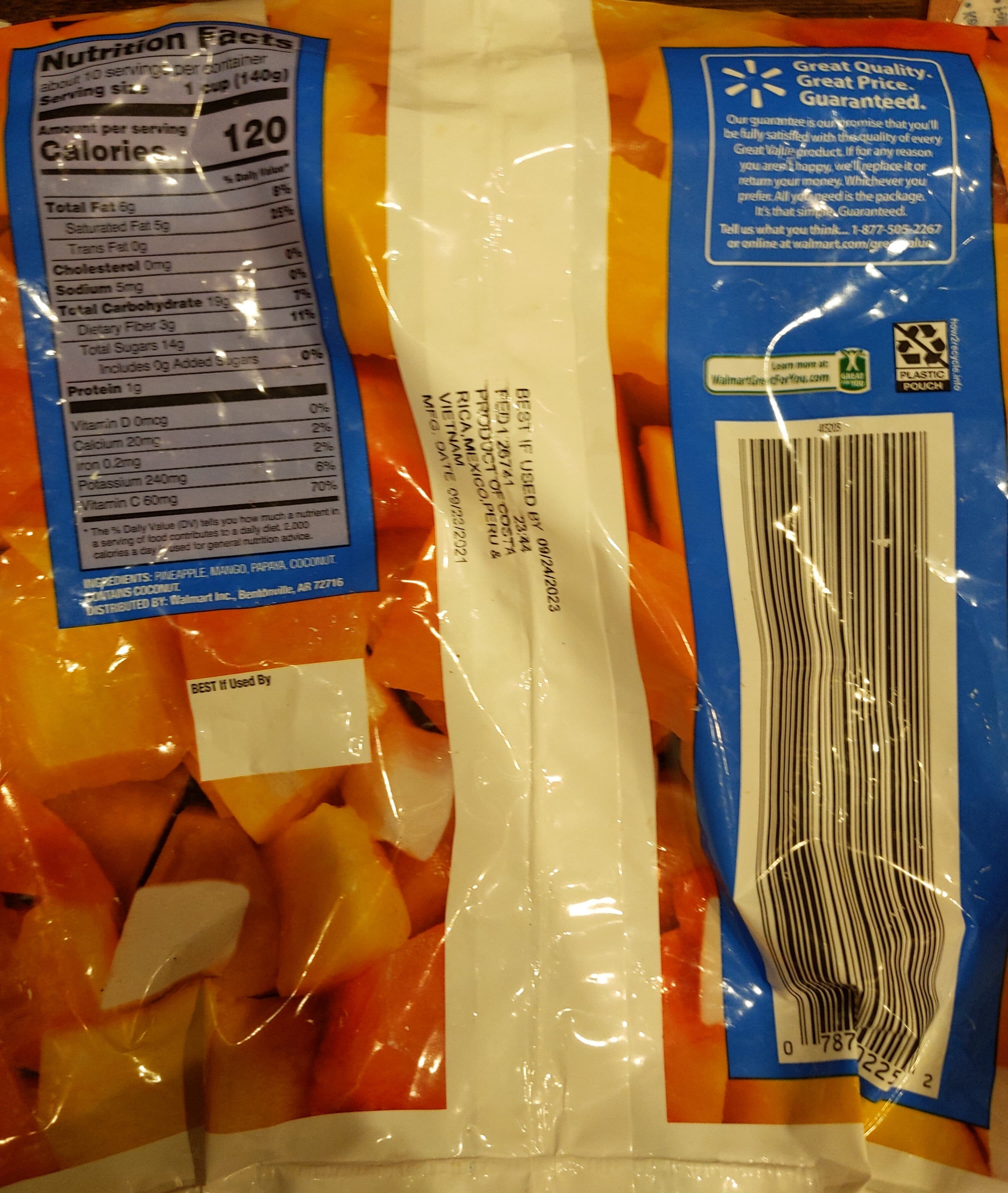 Great Value Tropical Fruit Blend packshot