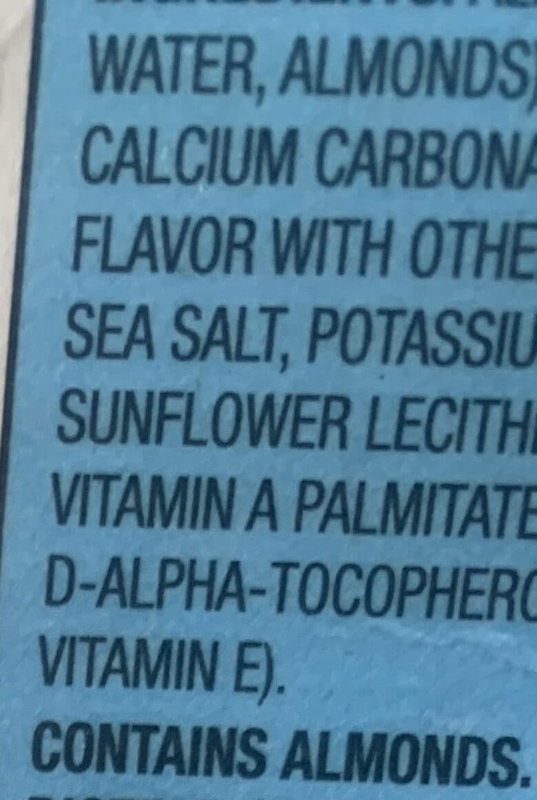 Great Value Ultra-Pasteurized Vanilla Almondmilk packshot