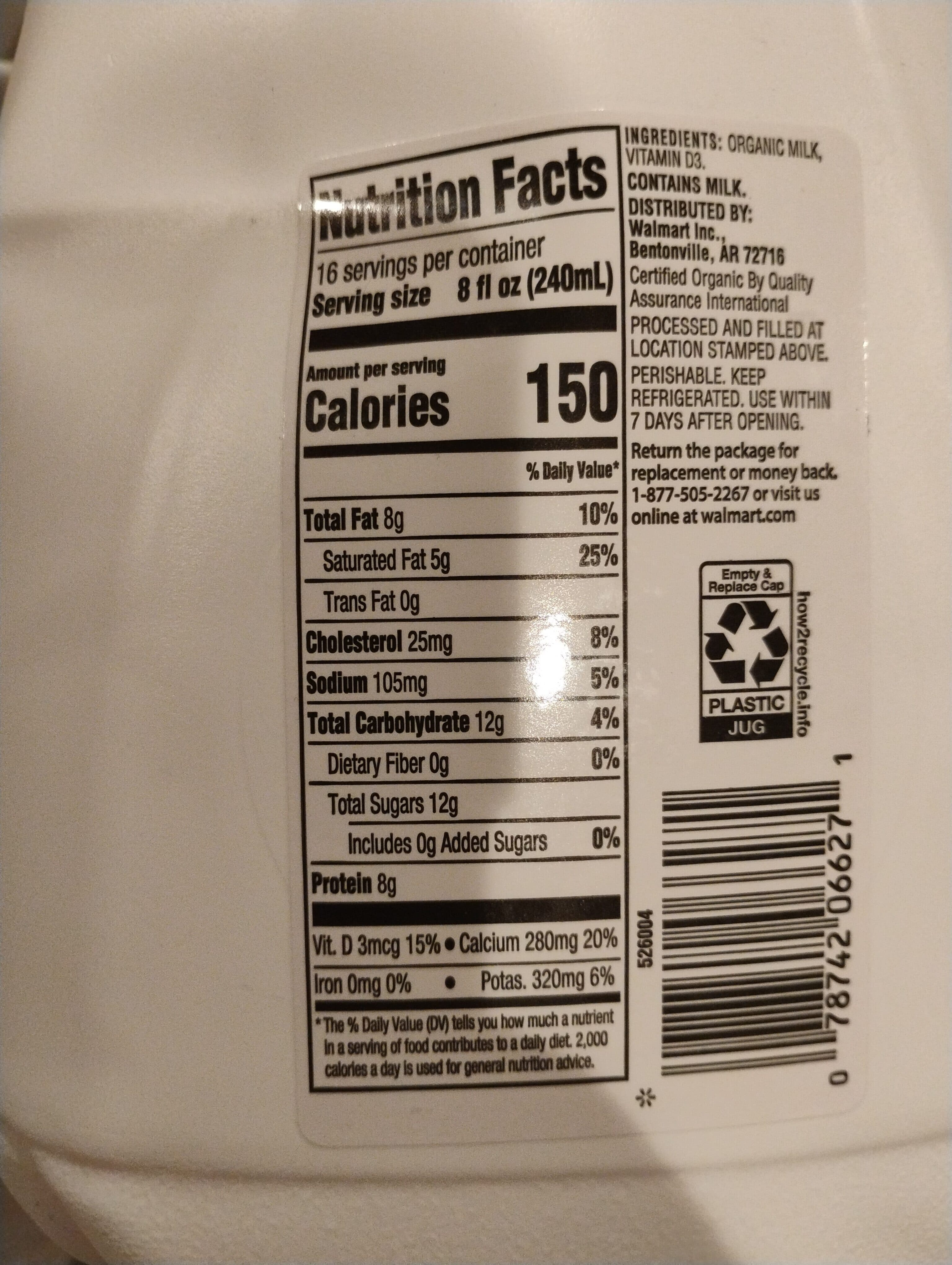 Wal-Mart Stores Inc. Organic Vitamin D Milk packshot