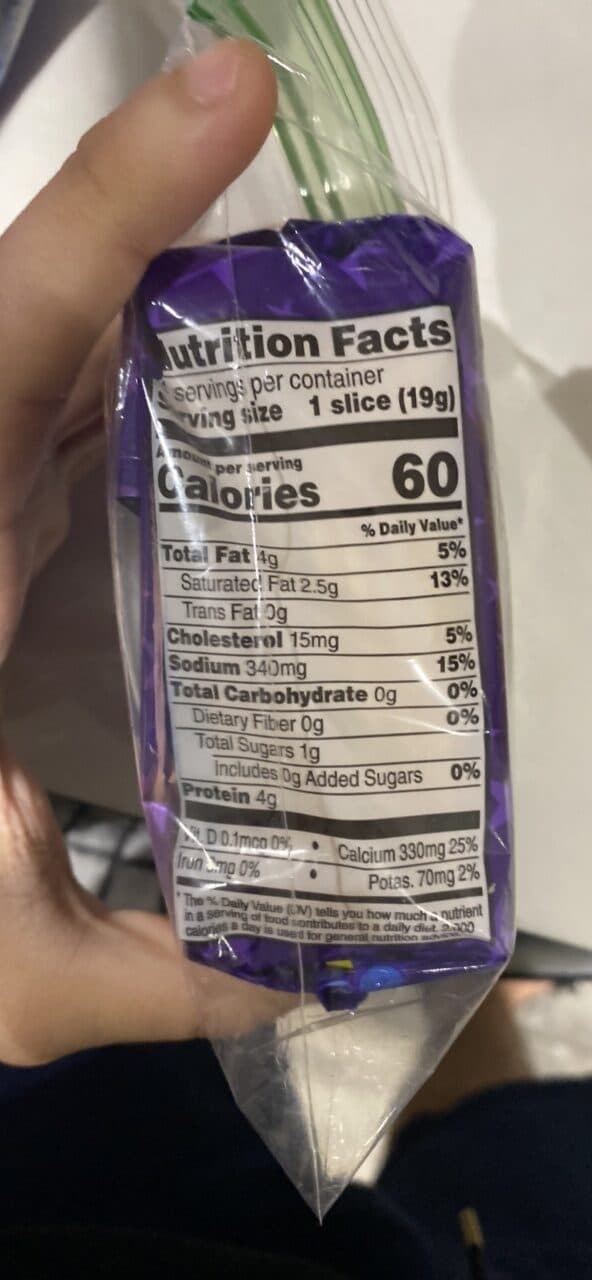 Deluxe Pasteurized Process American Cheese packshot