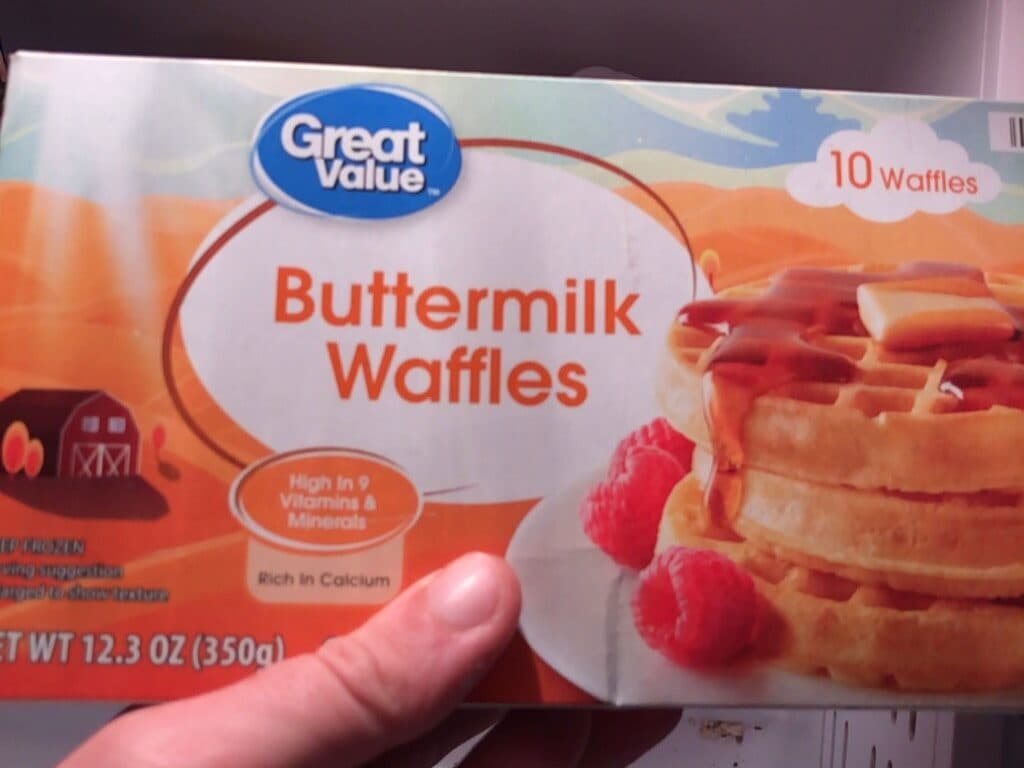 Great Value Buttermilk Waffles packshot