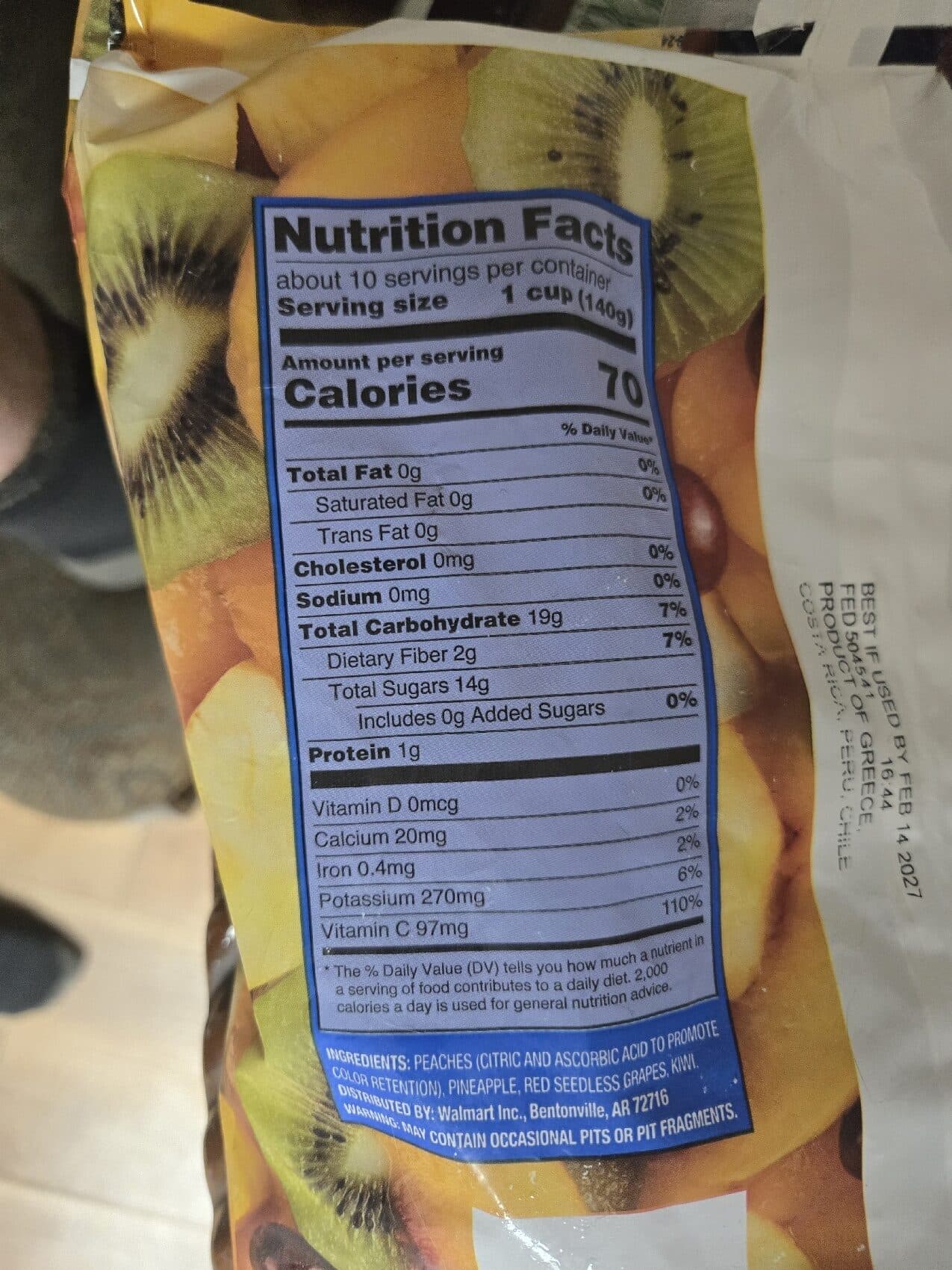 Great Value Great Value Frozen Fruit Salad Blend, 48 oz packshot