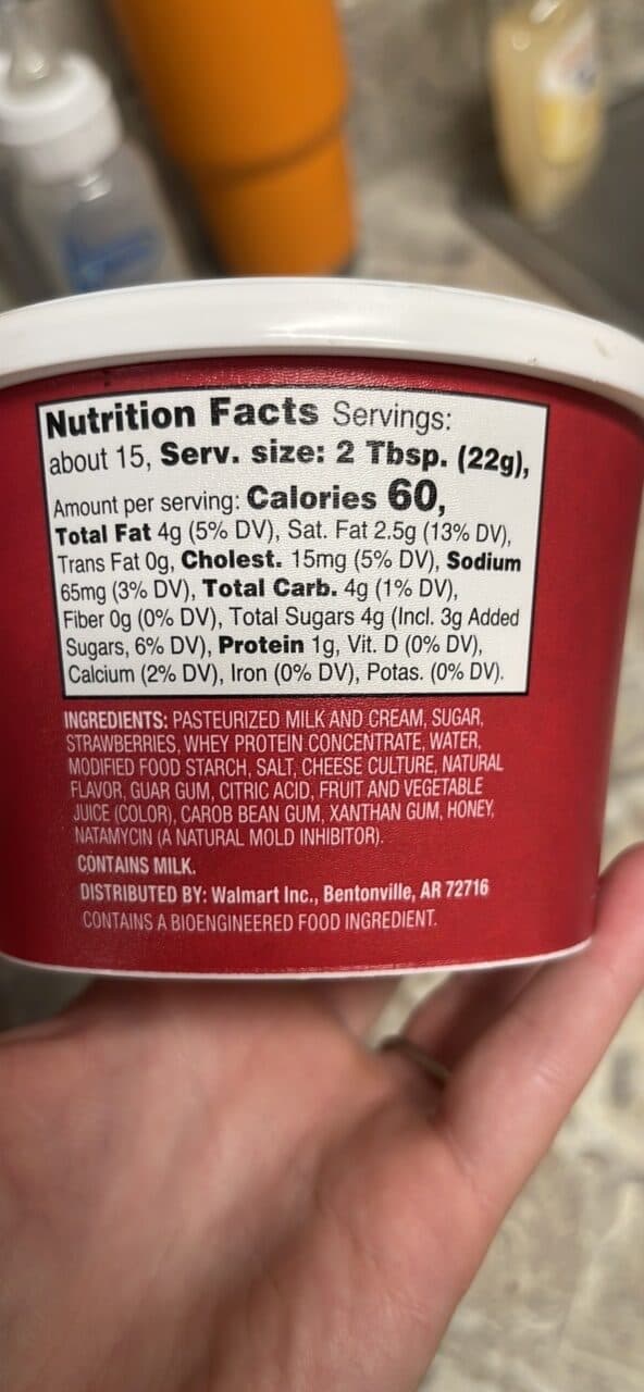 Great Value Whipped Strawberry Cream Cheese Spread packshot