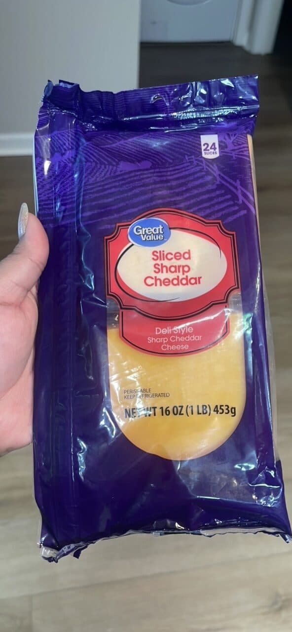 Great Value Sliced Sharp Cheddar Cheese packshot