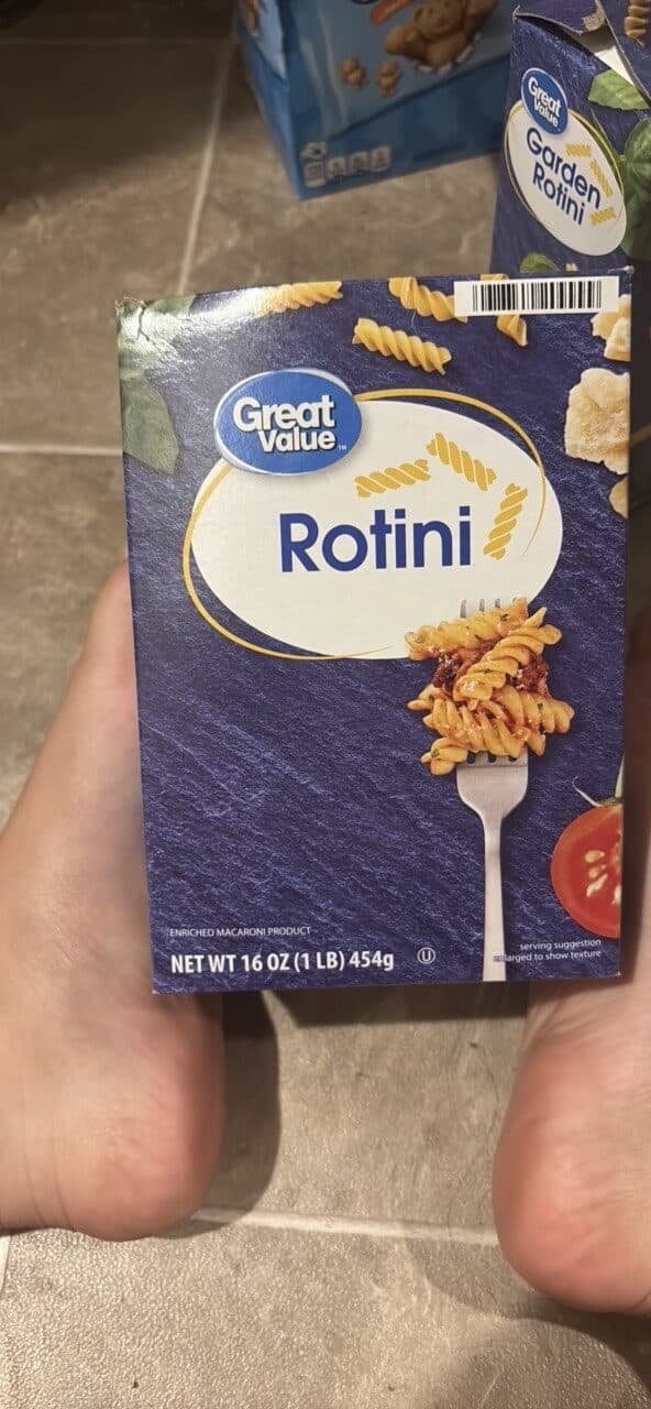 Great Value Rotini packshot