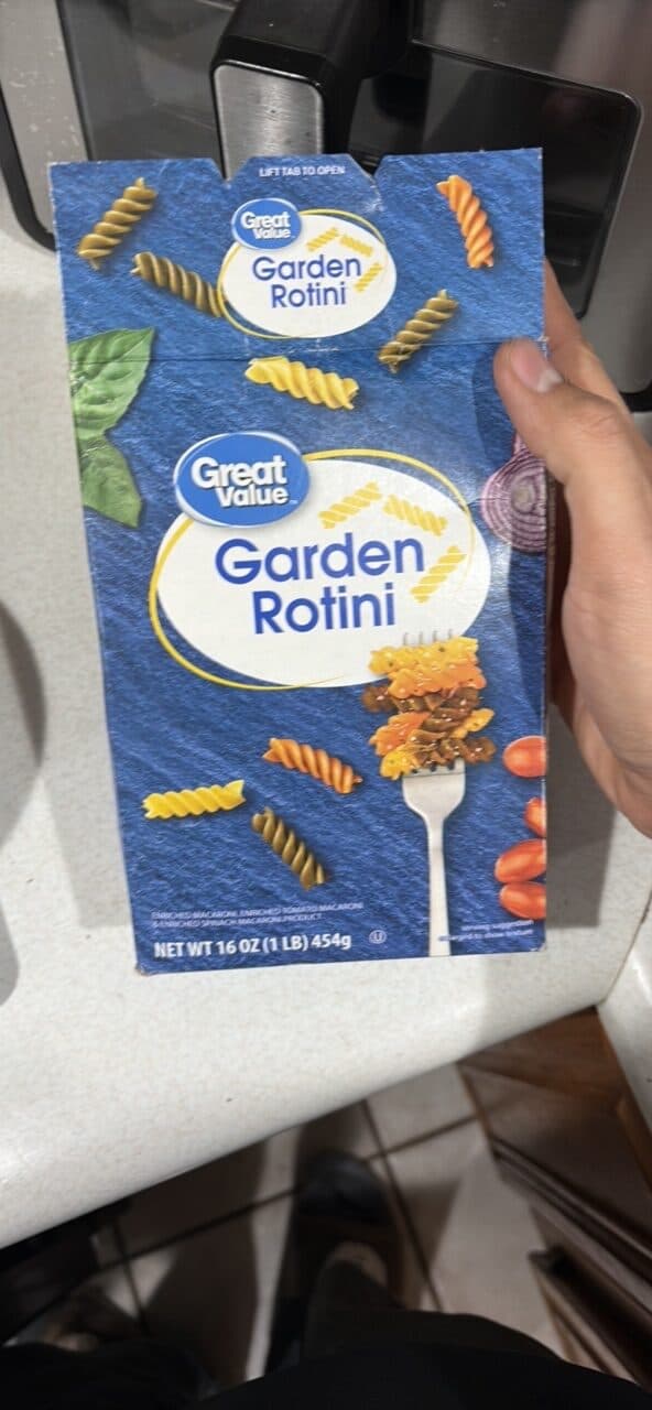 Great Value Garden Rotini packshot